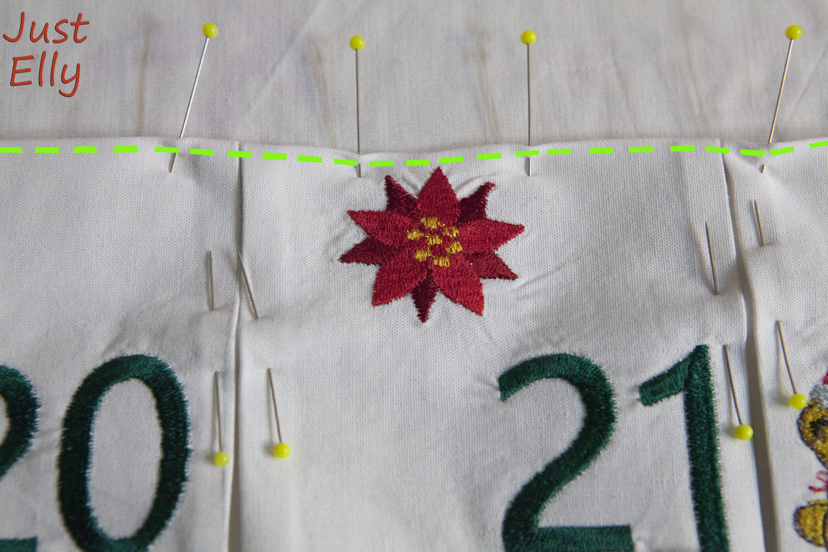 DIY Advent calendar cushion 25