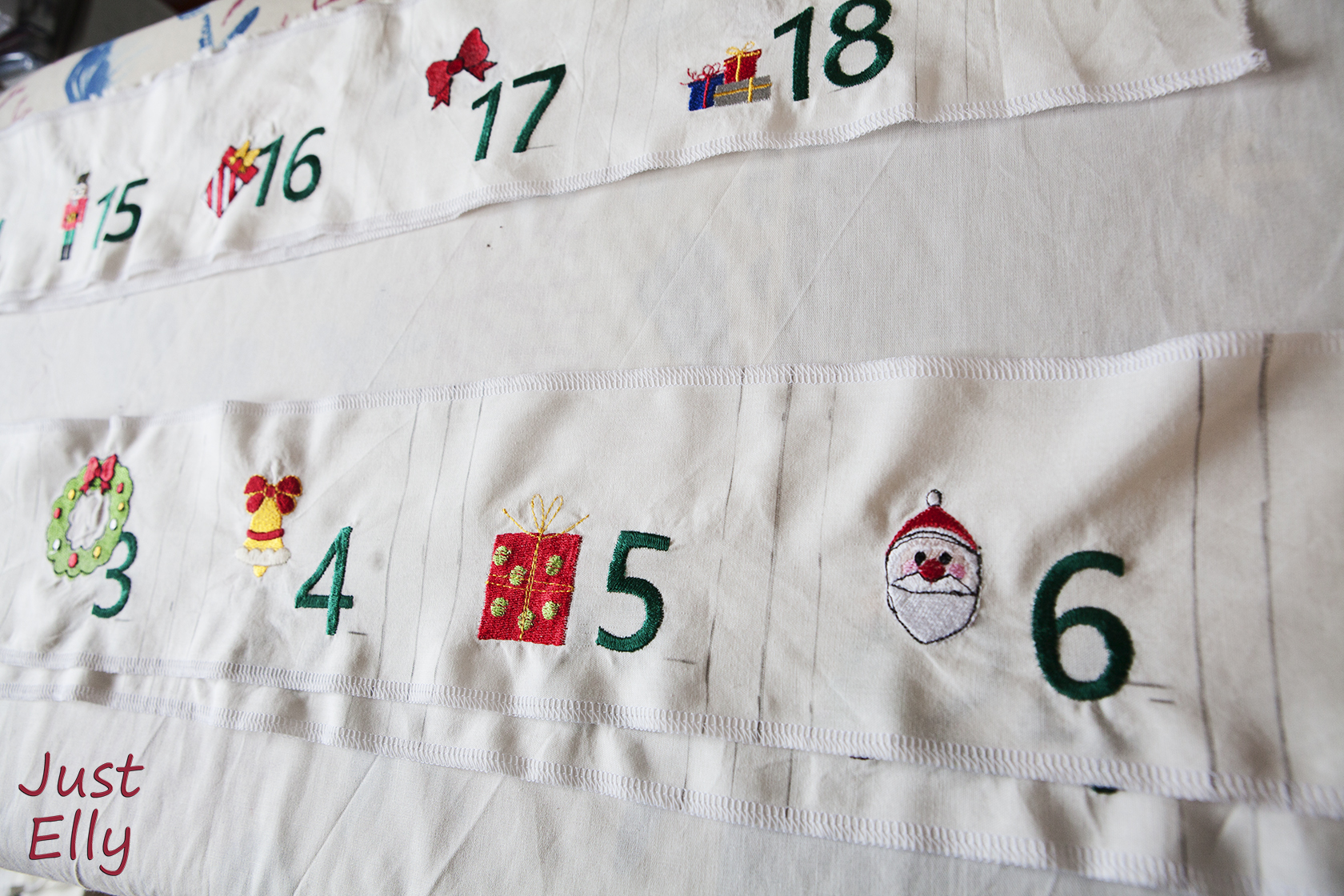 DIY Advent calendar cushion 39